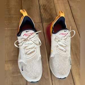 Nike Airmax 270 Sorbet White/ Laser Fuchsia Women Size 7 (AH6789-106)